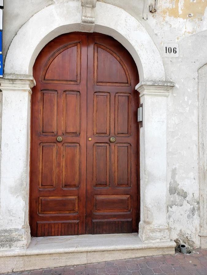 شقة Dimora Maggi Al Corso - Affitti Brevi Italia Monte SantʼAngelo المظهر الخارجي الصورة